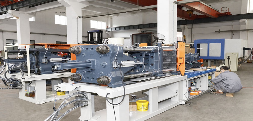 Moet de injectiemachine worden aangepast na het veranderen van nieuwe materialen?